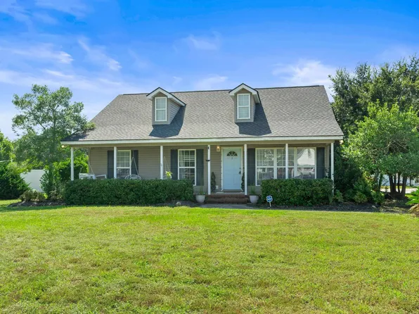 211 Autry Ave., Conway, SC 29526