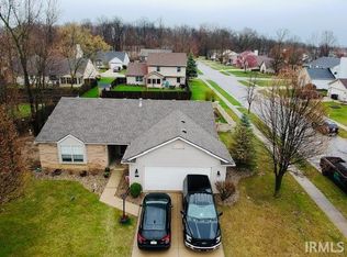 110 Spring Forest Ct, Fort Wayne, IN 46804