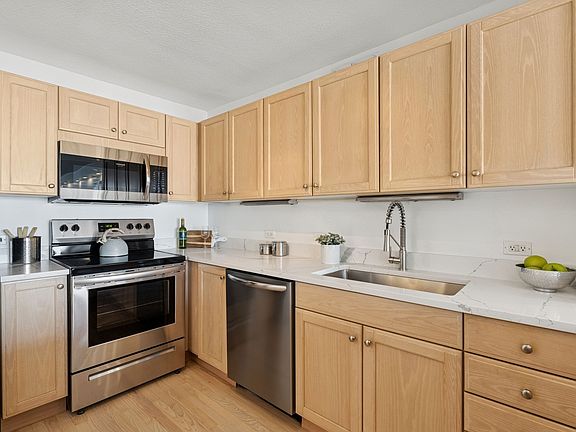 4th image of 405 N Wabash Ave Unit 3811
