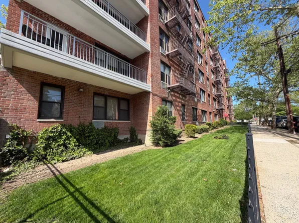 100 Colfax Avenue image 1 of 21