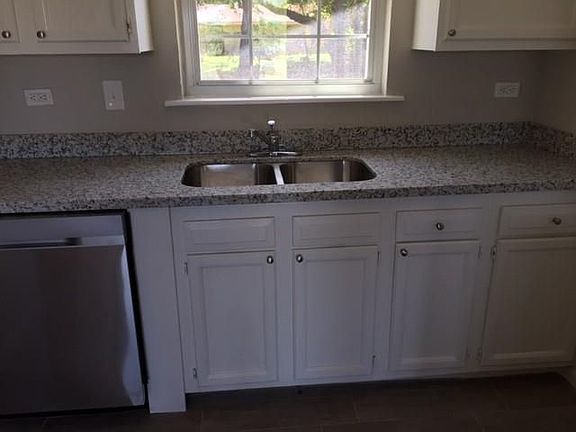 2nd image of 3505 Cherry Ave