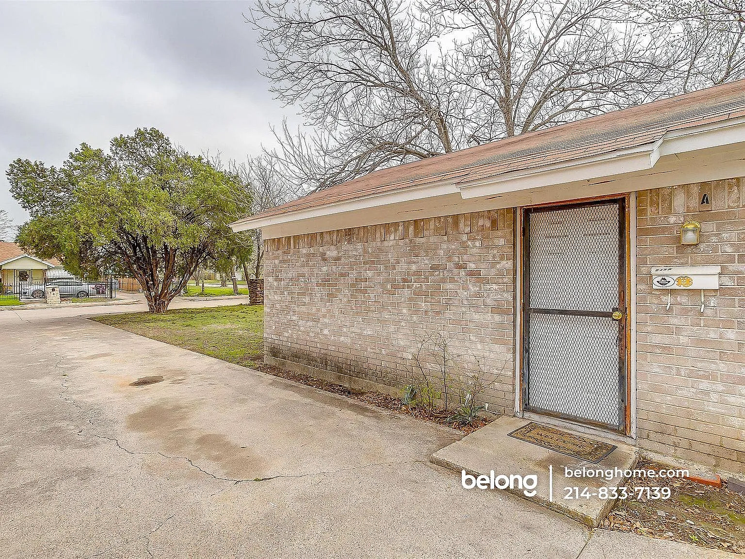 2 bed, 1.0 bath, 850 sqft, $1,050 — Photo 2