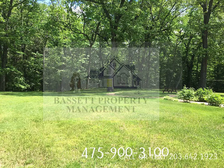 2281 Ridge Rd — Photo 3