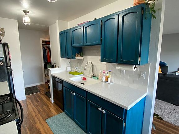 4th image of 17430 Ambaum Blvd S APT 2