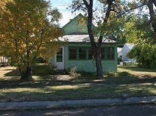 303 S 1st Ave W, Malta, MT 59538