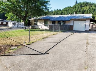 47673 Commercial St, Oakridge, OR