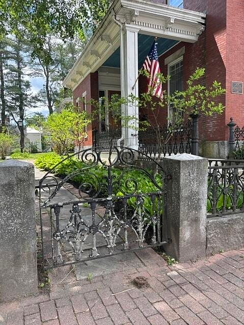 1st image of 11 Lincoln Street