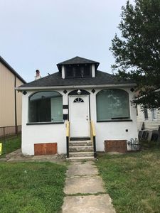 88 E Pine St, Long Beach, NY, 11561