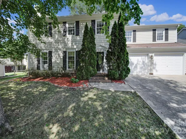 8610 Kirkley Glen Ln, Charlotte, NC 28215