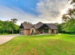 4708 E 4th St, Cushing, OK 74023