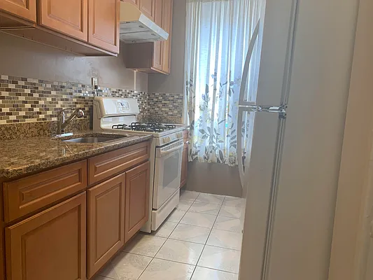 Rented by Spot Real Estate | media 4