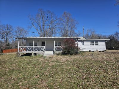 1209 Johnson St, Burns, TN, 37029