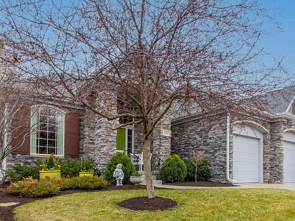 3rd image of 4560 Firebush Ln