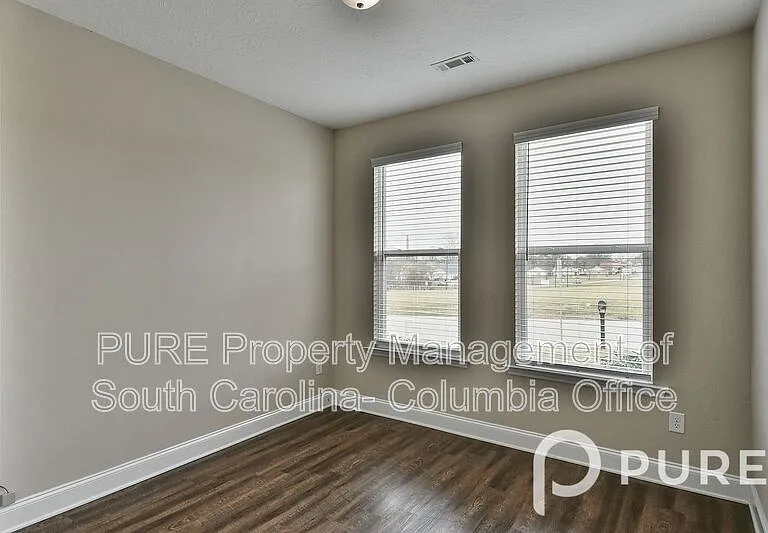 505 Atkins St — Photo 31