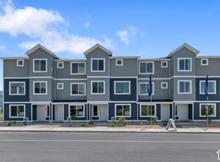 1237 N 235 E #220, Harrisville, UT 84404