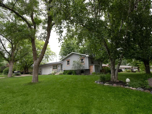 303 Ames St, Northfield, MN 55057