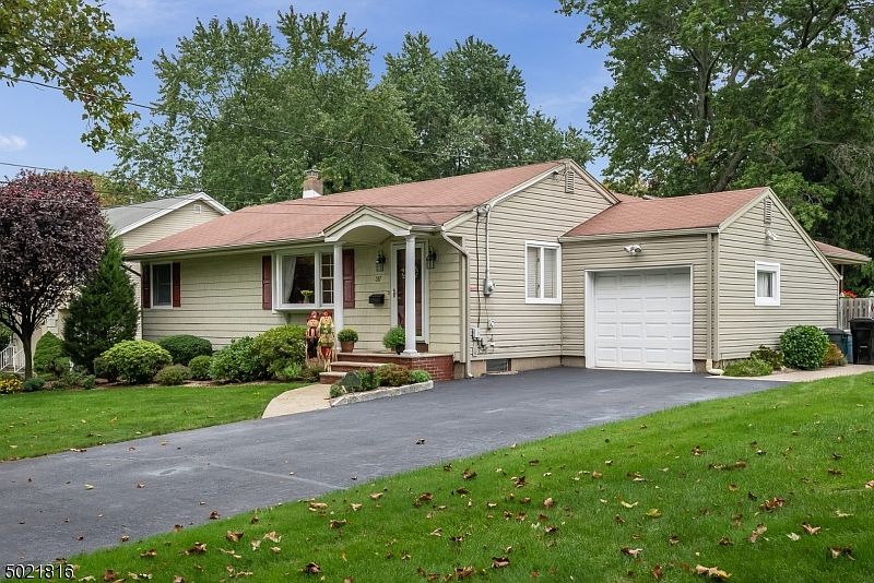 317 South Dr, Paramus, NJ 07652 Zillow