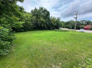 10683 Main St, Roscoe, IL 61073