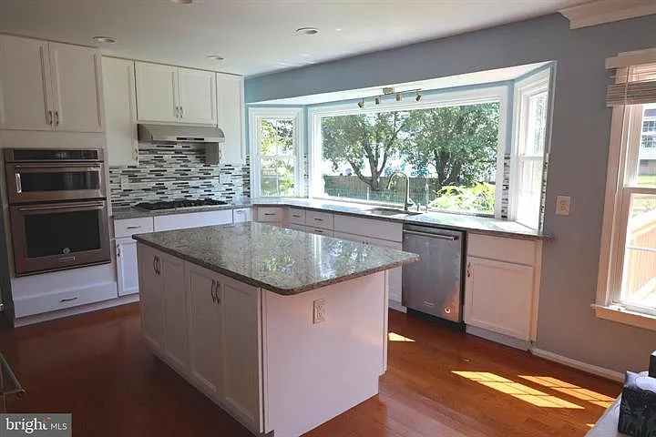 14318 Night Hawk Way — Photo 3