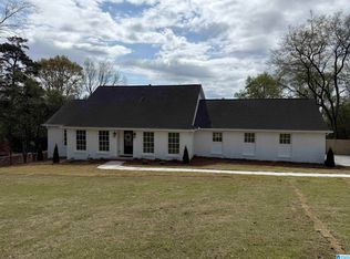 3593 Spring Hill Rd, Mountain Brook, AL 35223