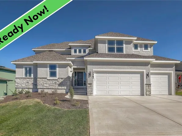 15462 W 172nd Ct, Olathe, KS 66062