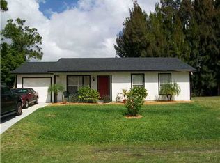 1050 SW Fenway Rd, Port Saint Lucie, FL 34953
