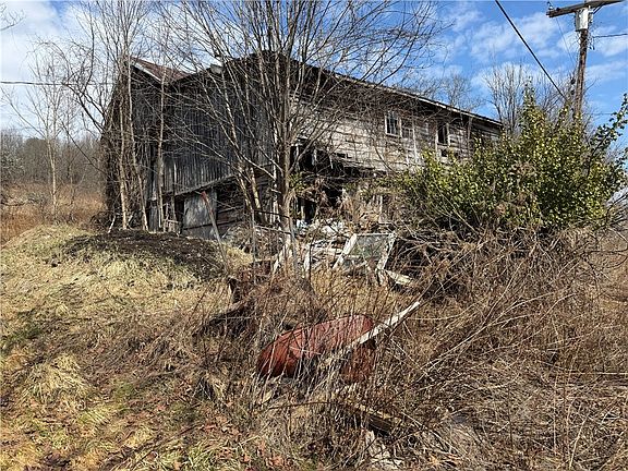 2nd image of 386 High Bridge Rd