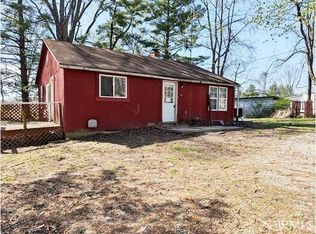 3570 S Snoddy Rd, Bloomington, IN 47401