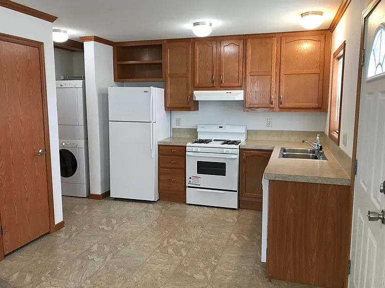 2033 Bald Eagle Ct — Photo 2