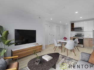 87 Commercial St #2110N, Brooklyn, NY 11222