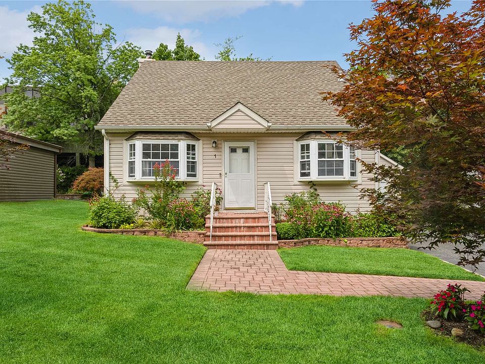 7 Cherry Brook, Great Neck, NY 11020 Zillow