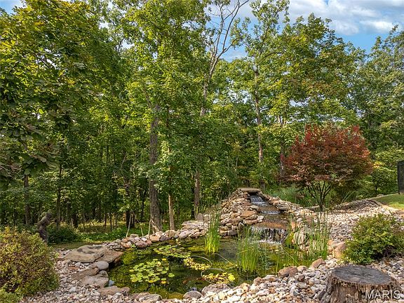 3rd image of 2530 Alpine Trail Dr