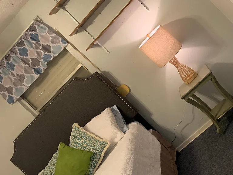 Bedroom 2 Queen