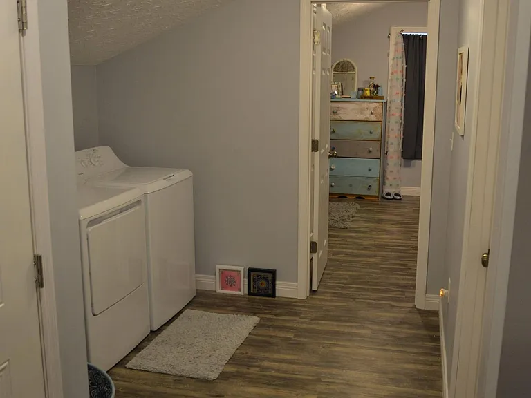 847 Clearfield St #E — Photo 3
