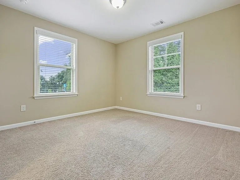 1010 Chelsey Way — Photo 30