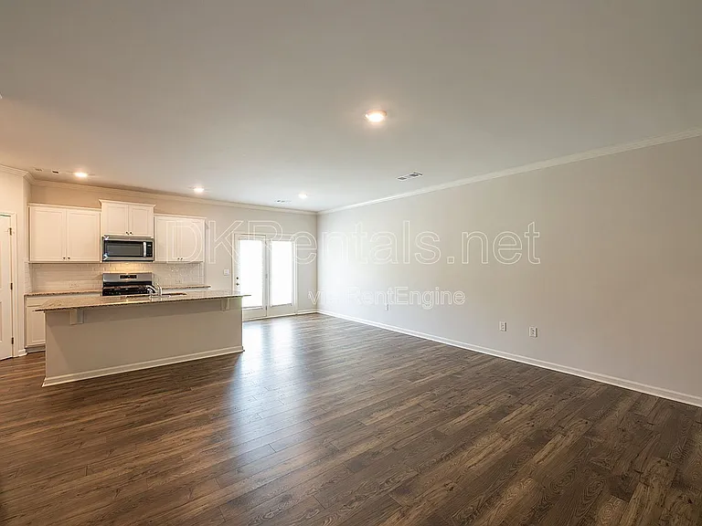 3031 Greyton Dr — Photo 3