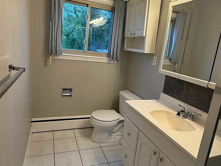835 E Long Lake Rd — Photo 18