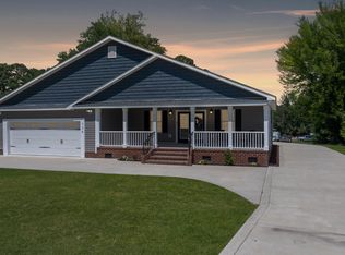 730 Nw Blvd, Clinton, NC 28328