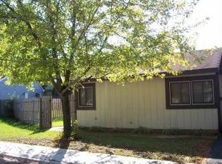 208 Birchwood Dr, Romeoville, IL 60446