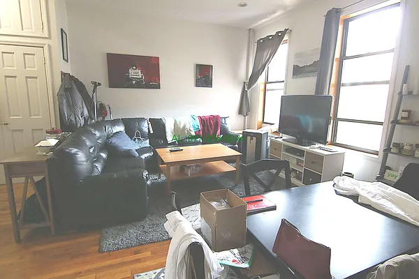 Rented by America Mecca Realty LLC | media 14