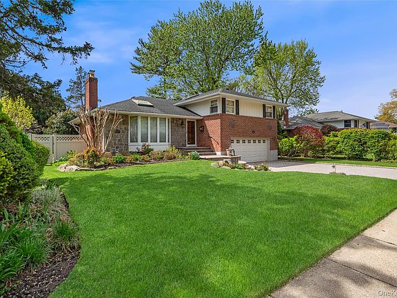 2nd image of 39 Morris Drive