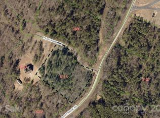 49 Pilot Ridge Dr #19, Nebo, NC 28761