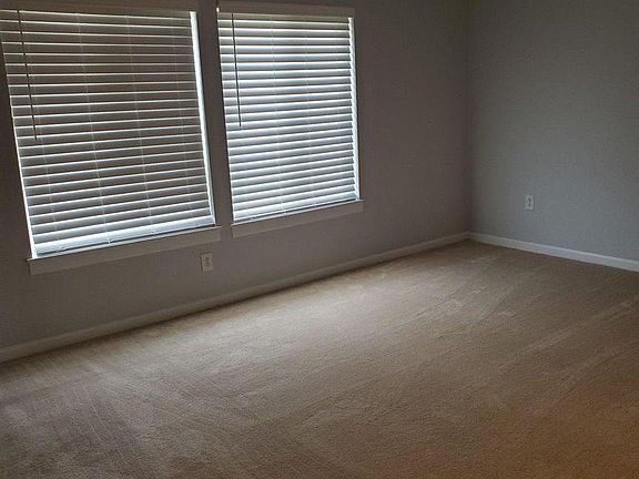4th image of 1775 Liberty Ln APT 71
