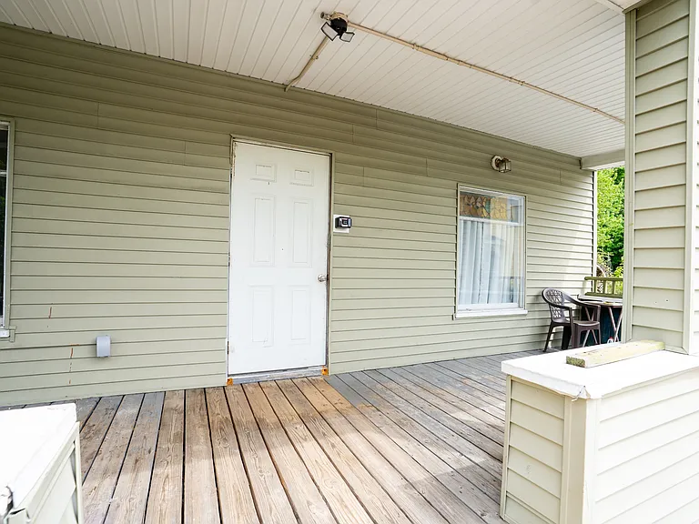 4 Lebanon Ct #C — Photo 3