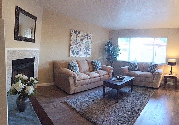 2nd image of 9393 River Oaks Ln