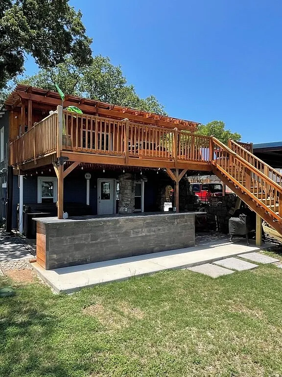 6432 McRee Rd — Photo 1
