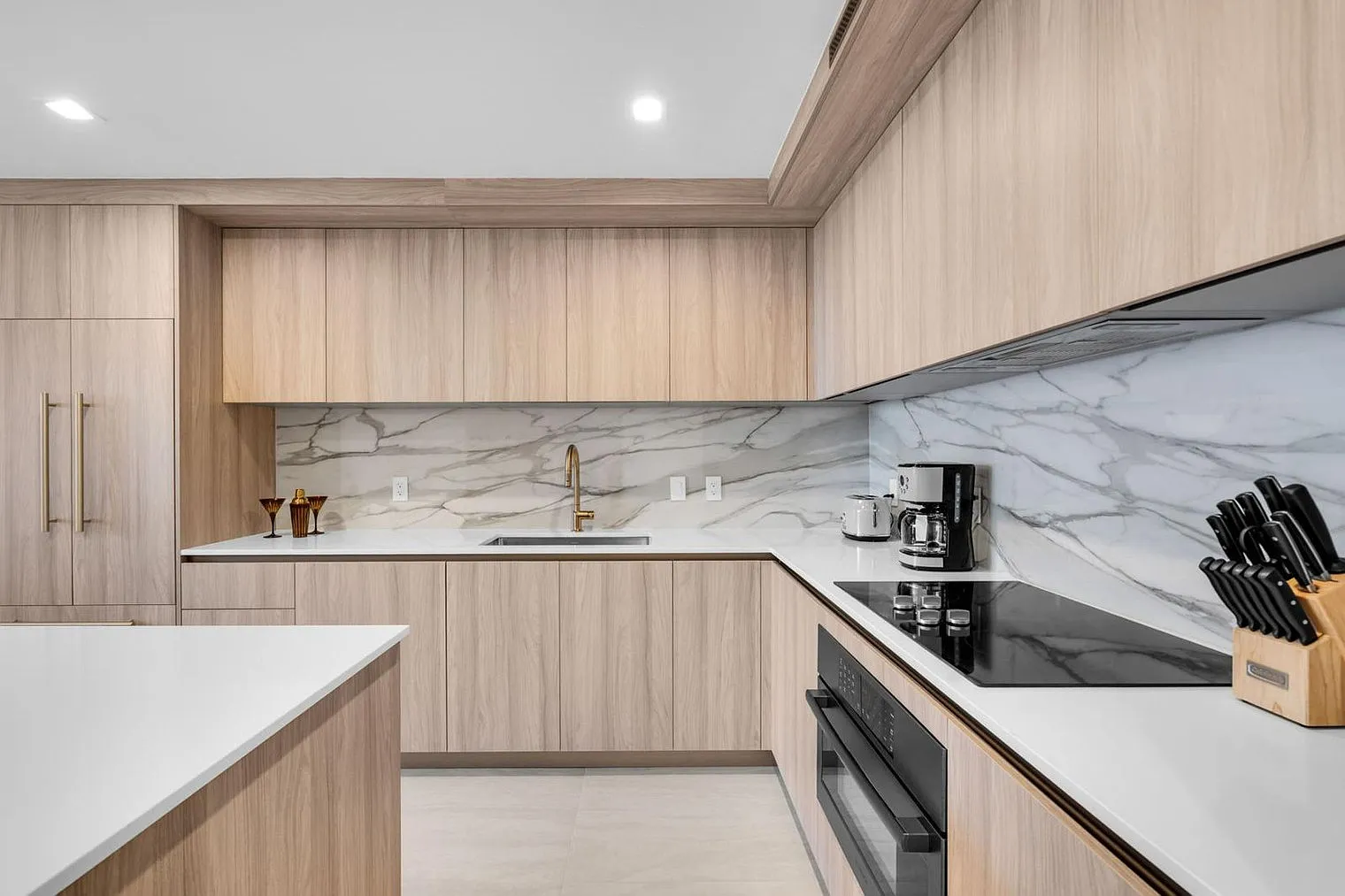 2 bed, 2.0 bath, $8,414 — Photo 2