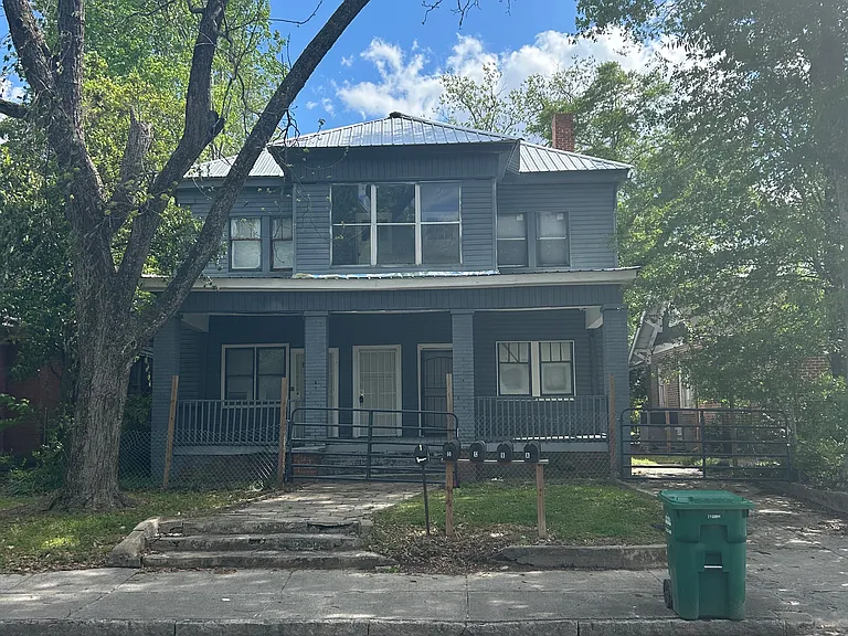 514 E 12th Ave #B — Photo 1