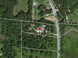 10067 Buckner Ridge Rd, Bon Aqua, TN 37025