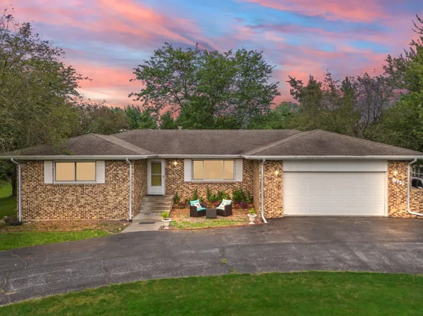 1663 E 175th Pl, Lowell, IN 46356